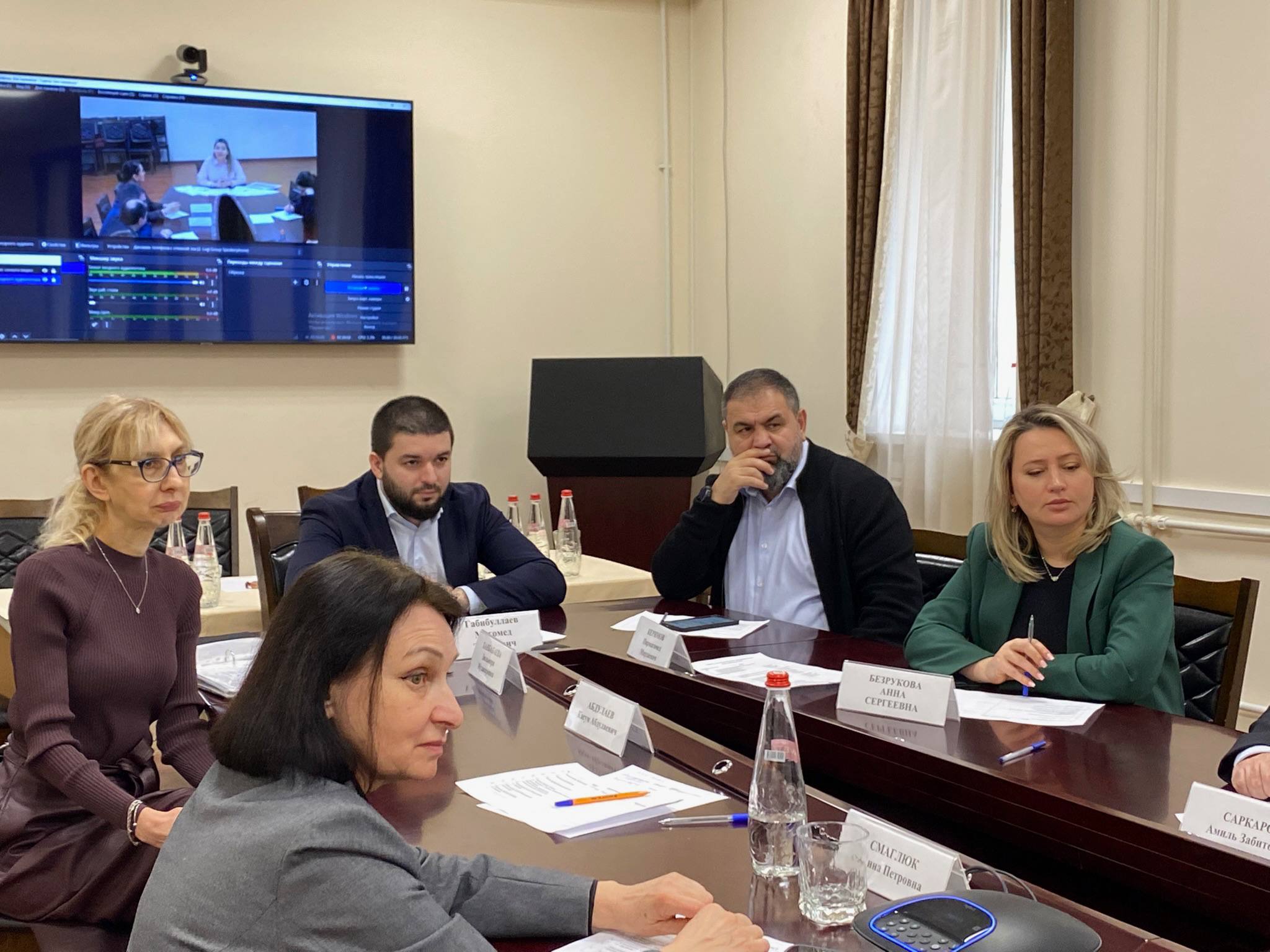 В Махачкале прошла аттестация экскурсоводов (гидов) и гидов-переводчиков.